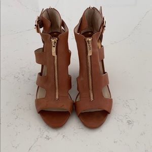 Vince Camuto Tan block Wedges